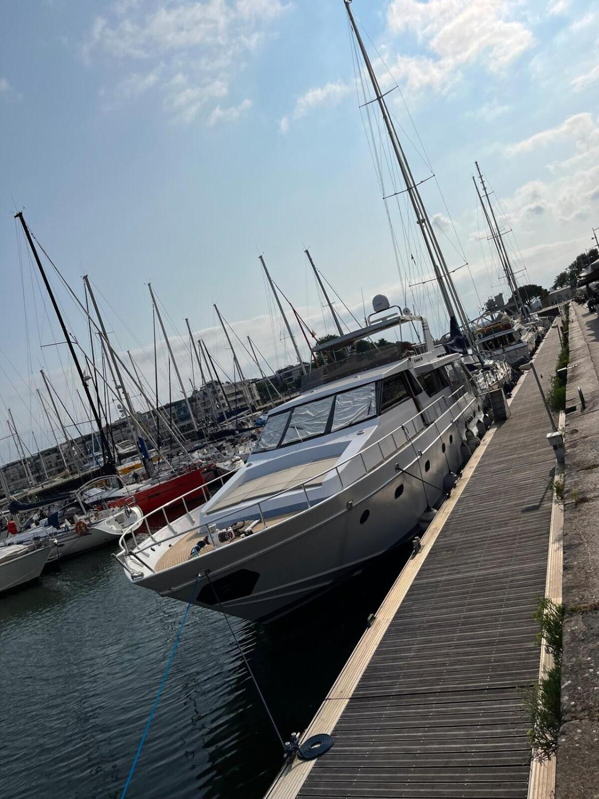 Yacht Aquamarina Vieux Port La Rochelle Hotel La Rochelle  Ngoại thất bức ảnh